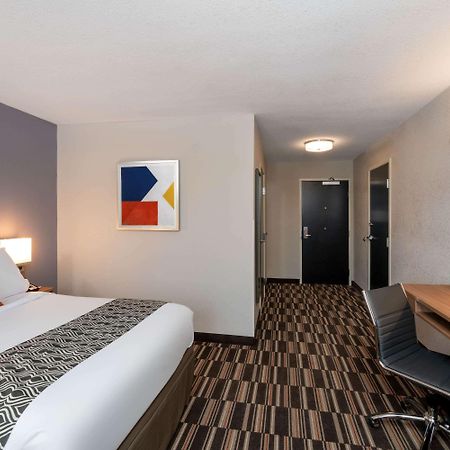 Microtel Inn & Suites By Wyndham Carlisle Exterior foto
